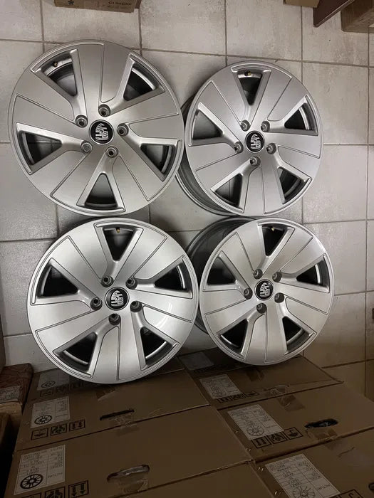 Jantes 19” 5x130 Originais Porsche Taycan Aero