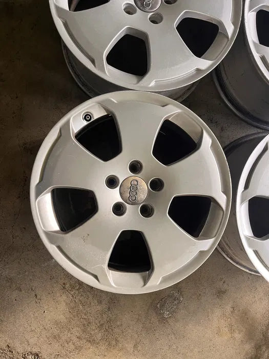 Jantes 17” 5x112 Originais Audi A3 8P Sline